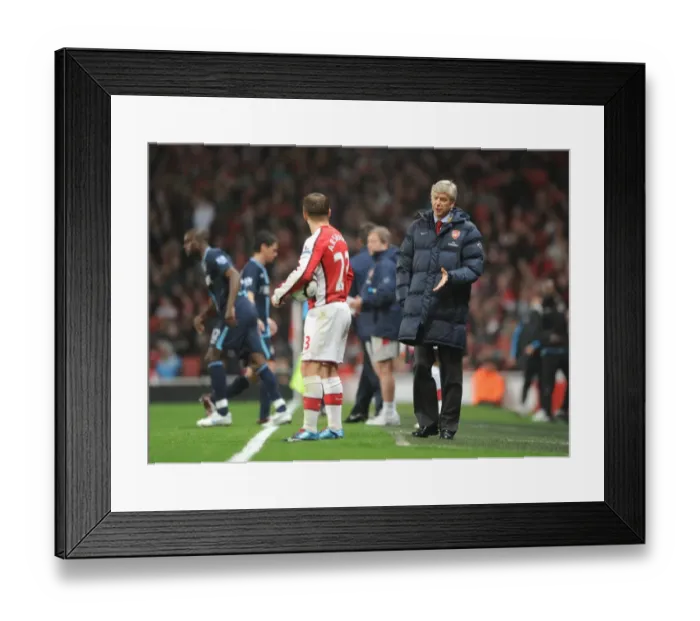 Framed Print : Arsene Wenger Consults Andrey Arshavin: Arsenal's 2-0 Victory Over West Ham United, Premier League, 2010