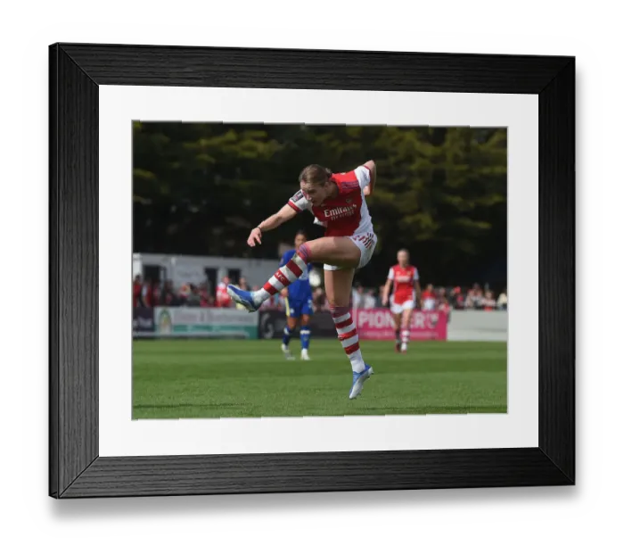 Framed Print : Arsenal's Vivianne Miedema Faces Off Against Chelsea in FA Cup Semi-Final Showdown Framed Print : Arsenal's Vivianne Miedema Faces Off Against Chelsea in FA Cup Semi-Final Showdown