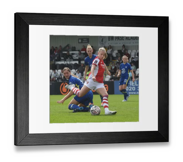 Framed Print : A Clash of Stars: Beth Mead vs Aniek Nouwen - Arsenal Women vs Chelsea Women's FA Cup Semi-Final Framed Print : A Clash of Stars: Beth Mead vs Aniek Nouwen - Arsenal Women vs Chelsea Women's FA Cup Semi-Final