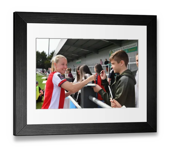 Framed Print : Arsenal Women's FA Cup Semi-Final: Beth Mead Signs Autographs After Arsenal vs. Chelsea Showdown