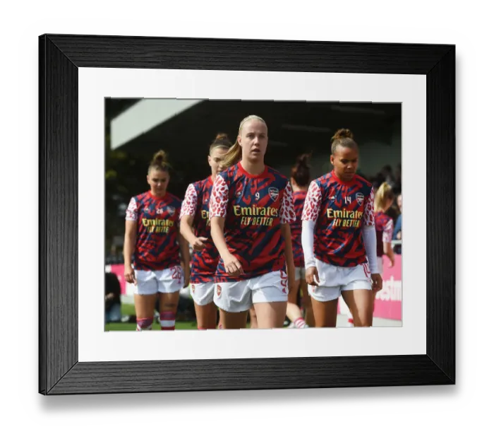 Framed Print : Arsenal Women vs Chelsea Women: FA Cup Semi-Final Showdown - Beth Mead Gears Up