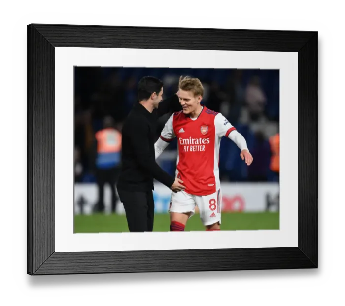Framed Print : Chelsea v Arsenal - Premier League