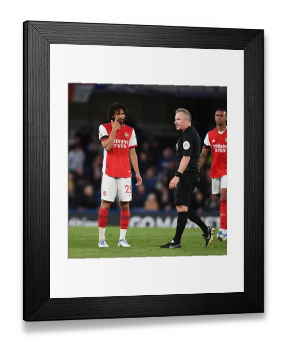 Framed Print : Arsenal's Mo Elneny Contests Call with Referee during Chelsea Clash (Premier League 2021-22)
