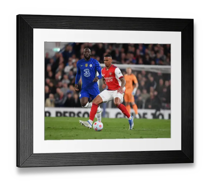 Framed Print : Gabriel vs Lukaku: Intense Battle in Chelsea vs Arsenal Premier League Clash, London 2022