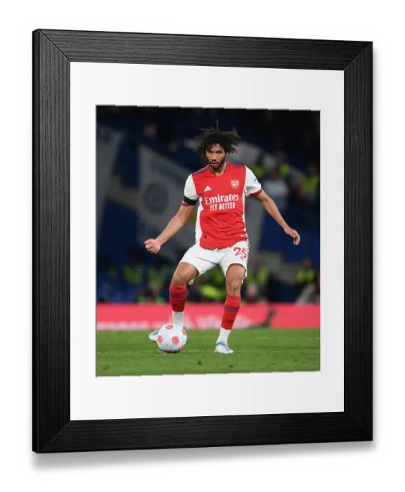 Framed Print : Mo Elneny in Action: Arsenal vs. Chelsea, Premier League 2021-22 Framed Print : Mo Elneny in Action: Arsenal vs. Chelsea, Premier League 2021-22