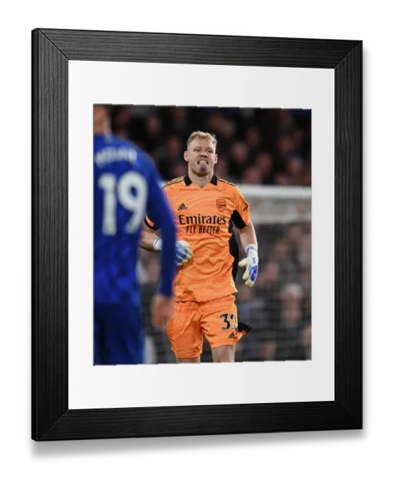 Framed Print : Ramsdale vs. Chelsea: Intense Face-Off in the Premier League 2021-22 Framed Print : Ramsdale vs. Chelsea: Intense Face-Off in the Premier League 2021-22