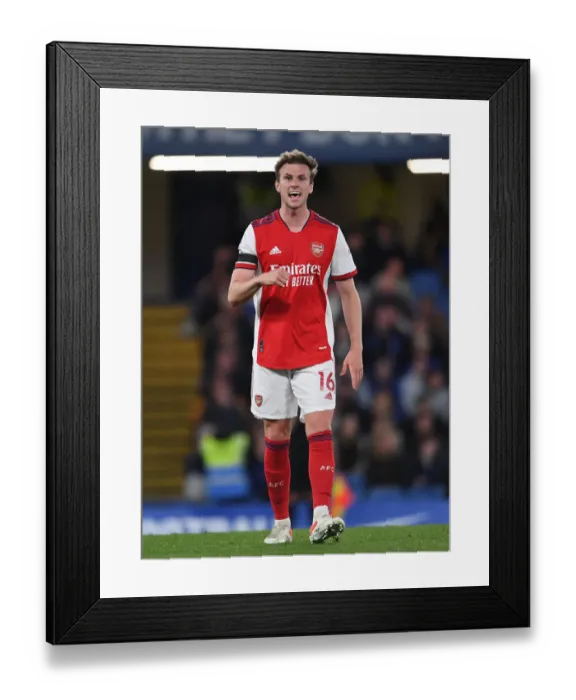 Framed Print : Rob Holding in Action: Chelsea vs Arsenal, Premier League 2021-22