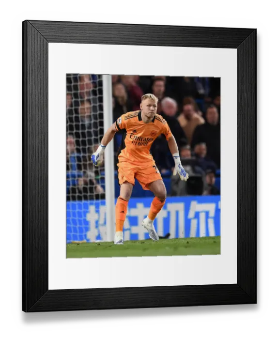 Framed Print : Ramsdale vs. Chelsea: Intense Face-off at Stamford Bridge - Premier League 2021-22 Framed Print : Ramsdale vs. Chelsea: Intense Face-off at Stamford Bridge - Premier League 2021-22