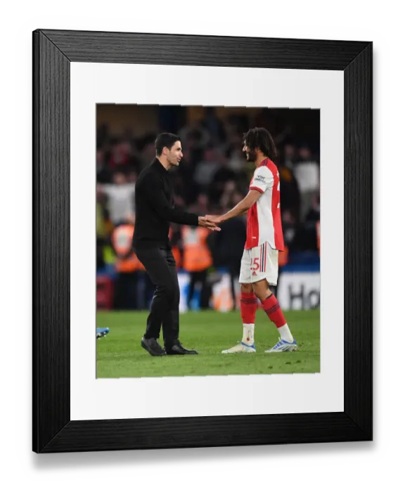 Framed Print : Arsenal Manager Mikel Arteta Celebrates with Mohamed Elneny after Chelsea Victory