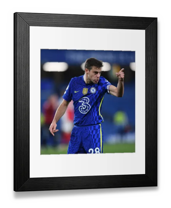 Framed Print : Arsenal vs. Chelsea: Premier League Clash at Stamford Bridge, London (April 2022)