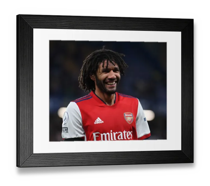 Framed Print : Arsenal's Mohamed Elneny in Action Against Chelsea - Premier League 2021-22 Framed Print : Arsenal's Mohamed Elneny in Action Against Chelsea - Premier League 2021-22