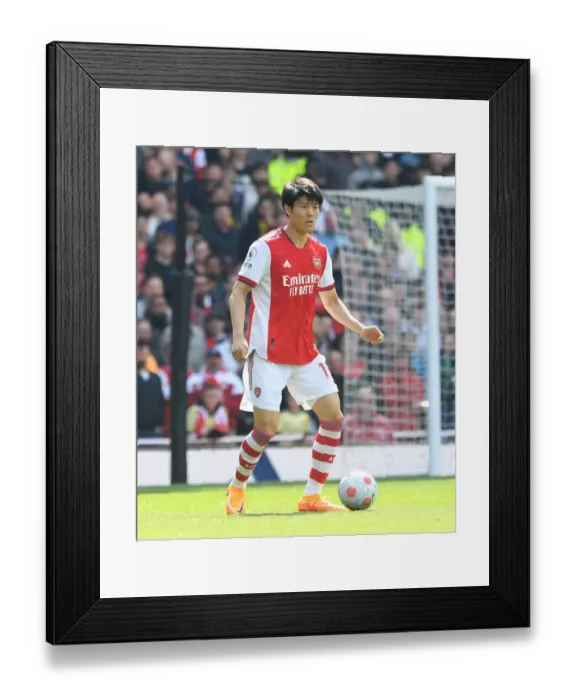 Framed Print : Arsenal's Tomiyasu in Action: Arsenal vs Manchester United, Premier League 2021-22, Emirates Stadium Framed Print : Arsenal's Tomiyasu in Action: Arsenal vs Manchester United, Premier League 2021-22, Emirates Stadium