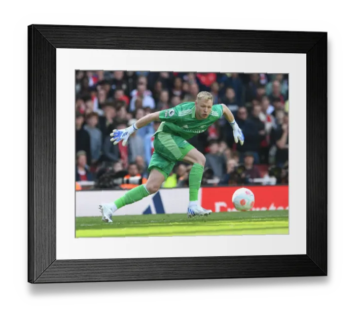 Framed Print : Arsenal vs Manchester United: Aaron Ramsdale's Unforgettable Performance - Premier League 2021-22, Emirates Stadium Framed Print : Arsenal vs Manchester United: Aaron Ramsdale's Unforgettable Performance - Premier League 2021-22, Emirates Stadium