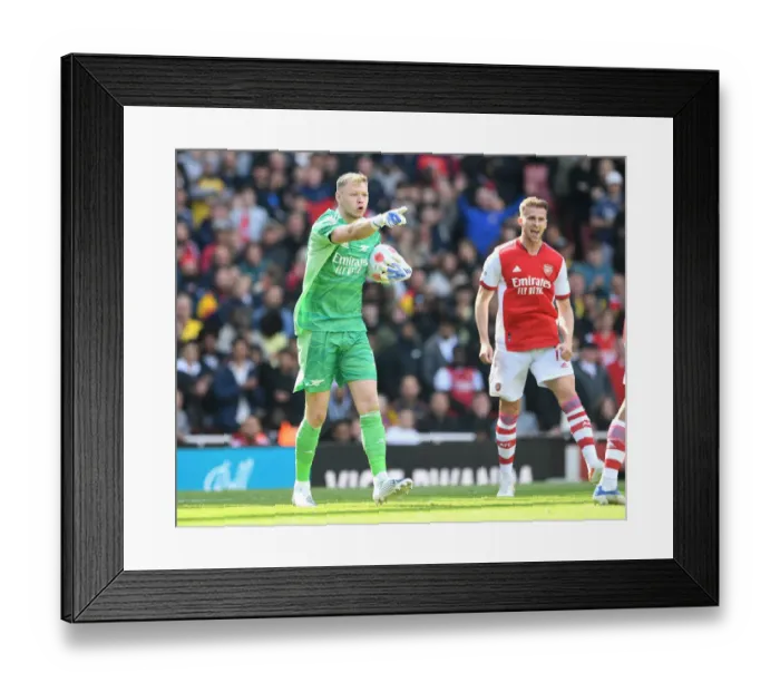 Framed Print : Arsenal's Aaron Ramsdale: Unforgettable Performance Against Manchester United - Premier League 2021-22, Emirates Stadium Framed Print : Arsenal's Aaron Ramsdale: Unforgettable Performance Against Manchester United - Premier League 2021-22, Emirates Stadium