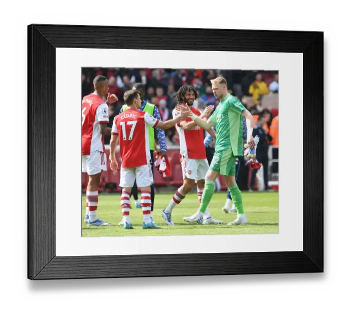 Framed Print : Arsenal Celebrate Victory: Ramsdale, Elneny, and Cedric Reunite After Arsenal vs Manchester United Win (2021-22)