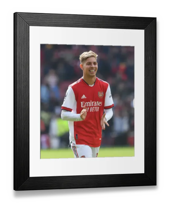 Framed Print : Emile Smith Rowe's Euphoric Moment: Arsenal Fans Triumph over Manchester United (2021-22)