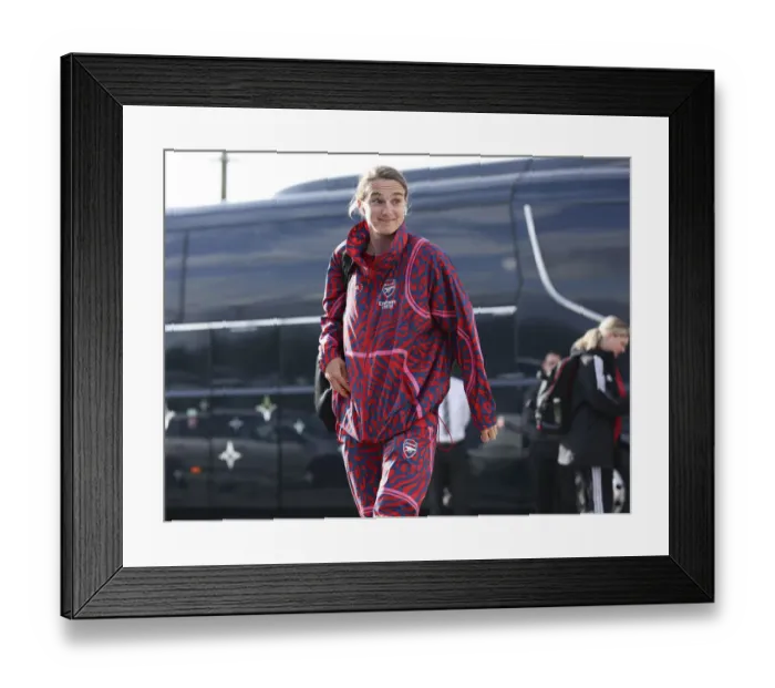 Framed Print : Viviane Miedema's Arrival: Arsenal FC Star at Everton's FA WSL Match, 2021-22 Framed Print : Viviane Miedema's Arrival: Arsenal FC Star at Everton's FA WSL Match, 2021-22