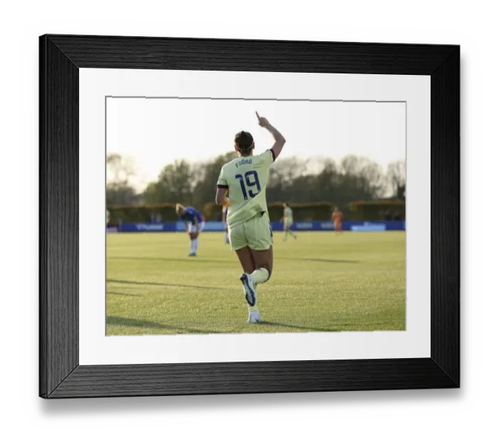 Framed Print : Caitlin Foord Scores First Goal: Arsenal Women's Triumph Over Everton Women in FA WSL 2021-22 Framed Print : Caitlin Foord Scores First Goal: Arsenal Women's Triumph Over Everton Women in FA WSL 2021-22