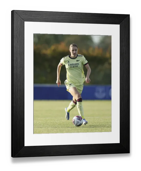 Framed Print : Vivianne Miedema in Action: Arsenal Women vs Everton, FA WSL 2021-22