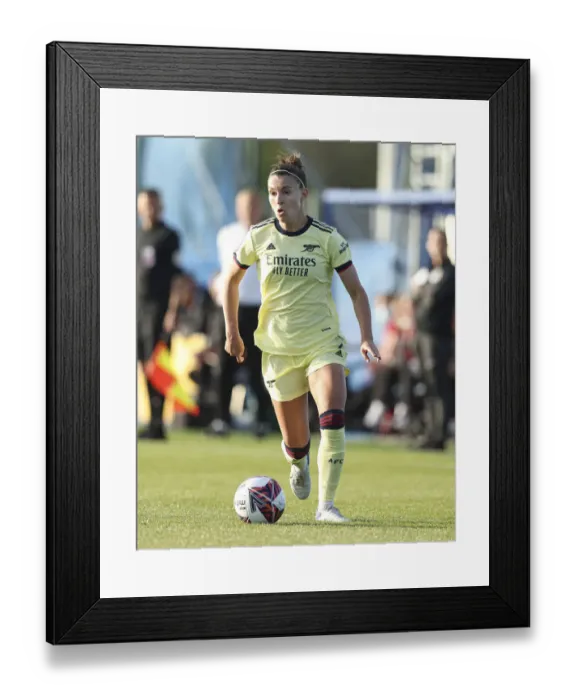 Framed Print : Arsenal Women vs Everton Women: Steph Houghton in Action at FA WSL Match