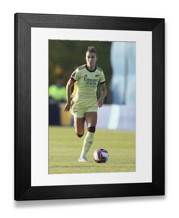 Framed Print : Arsenal Women Take on Everton Women in Barclays FA WSL Match