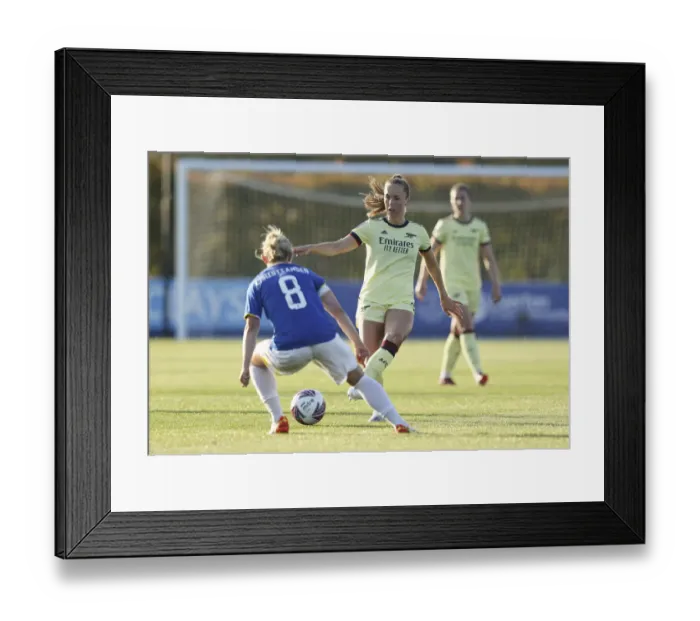 Framed Print : Arsenal Women Face Off Against Everton Women in FA WSL Showdown Framed Print : Arsenal Women Face Off Against Everton Women in FA WSL Showdown