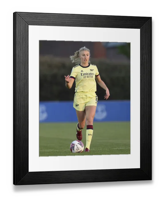 Framed Print : Arsenal's Leah Williamson in Action during FA WSL Match vs Everton Framed Print : Arsenal's Leah Williamson in Action during FA WSL Match vs Everton
