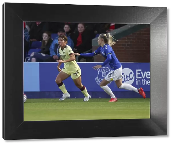 Mana Iwabuchi vs. Nathalie Bjorn: Battle in the FA WSL - Everton Women vs. Arsenal Women