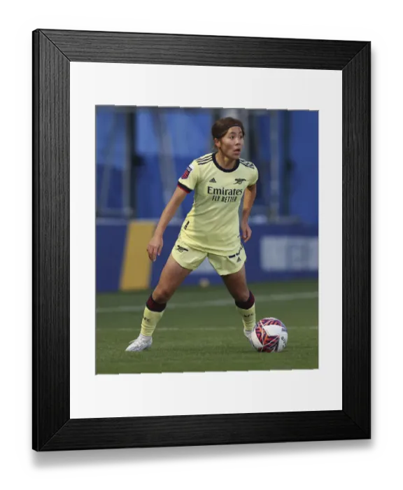 Framed Print : Mana Iwabuchi in Action: Everton Women vs. Arsenal Women, FA WSL 2021-22