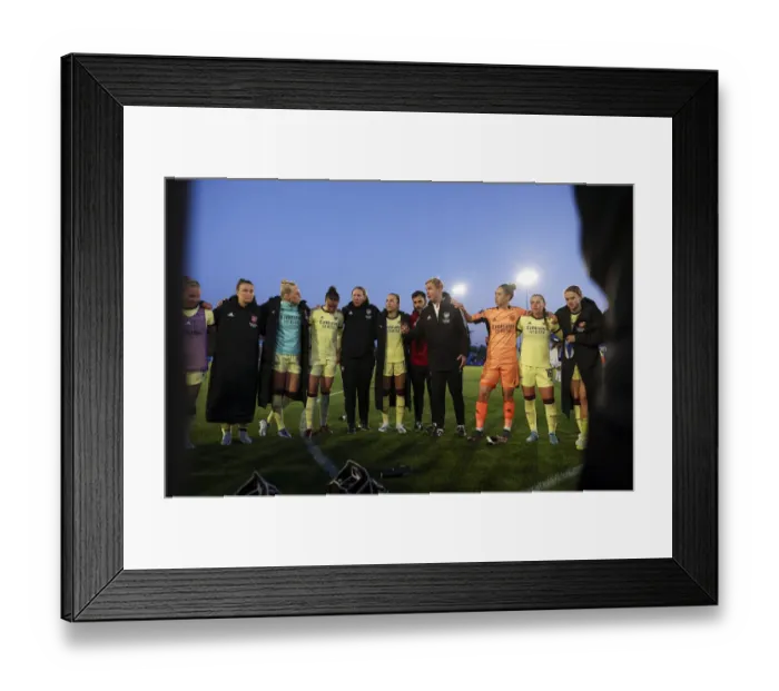 Framed Print : Arsenal Women: Jonas Eidevall Speaks to Team After Everton Match Framed Print : Arsenal Women: Jonas Eidevall Speaks to Team After Everton Match