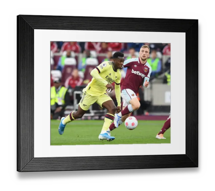 Framed Print : Clash of London Rivals: Nketiah vs Bowen in Premier League Showdown (West Ham United vs Arsenal, 2021-22) Framed Print : Clash of London Rivals: Nketiah vs Bowen in Premier League Showdown (West Ham United vs Arsenal, 2021-22)