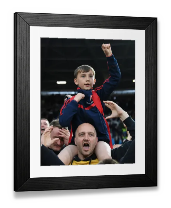 Framed Print : Arsenal's Euphoric Victory Over West Ham United: A Dramatic Premier League Triumph Framed Print : Arsenal's Euphoric Victory Over West Ham United: A Dramatic Premier League Triumph