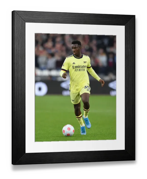 Framed Print : Thrilling Premier League Showdown: Eddie Nketiah of Arsenal vs. West Ham United, London 2022 Framed Print : Thrilling Premier League Showdown: Eddie Nketiah of Arsenal vs. West Ham United, London 2022