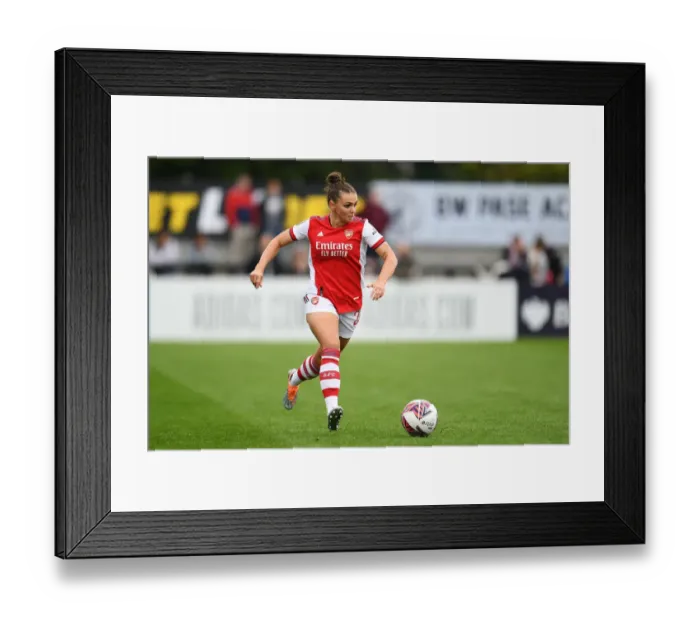 Framed Print : Arsenal Women vs Aston Villa Women: FA WSL Showdown - Laura Wienroither in Action (2021-22) Framed Print : Arsenal Women vs Aston Villa Women: FA WSL Showdown - Laura Wienroither in Action (2021-22)