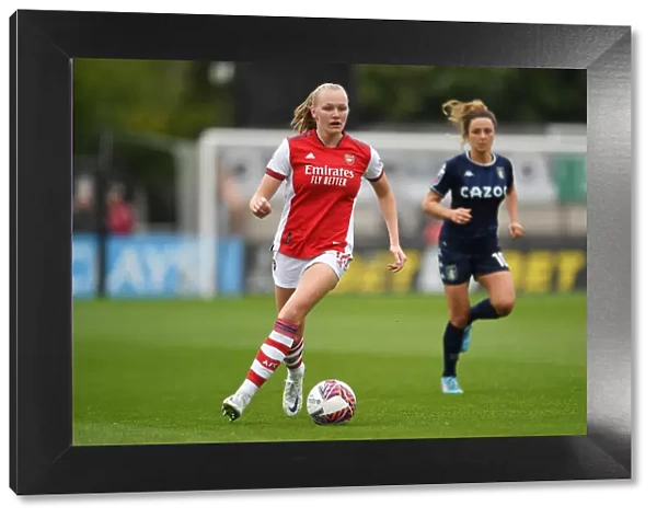 Arsenal's Frida Maanum in Action: Arsenal Women vs. Aston Villa Women, FA WSL Match, 2021-22