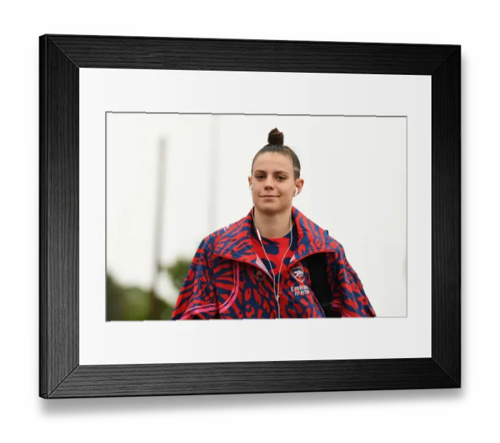 Framed Print : Arsenal's Hermione Cull's Dramatic Arrival: Arsenal Women vs. Aston Villa Women (Barclays FA WSL, 2021-22)