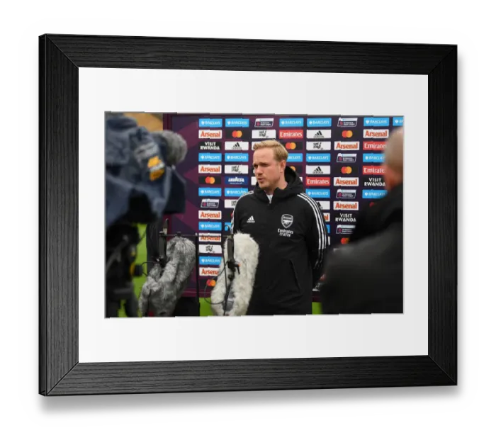 Framed Print : Arsenal Women vs Aston Villa Women: Jonas Eidevall's Pre-Match Strategies, FA WSL (May 2022)