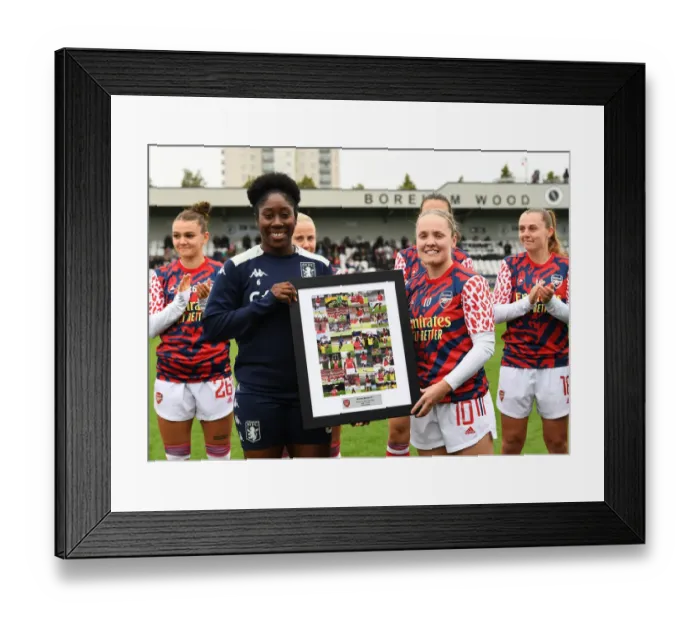 Framed Print : Anita Asante's Farewell: A Tribute Match as Arsenal Women Say Goodbye