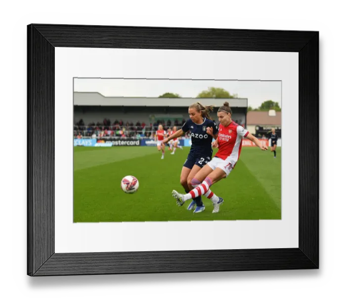 Framed Print : Arsenal vs Aston Villa: Battle for Possession in FA WSL Clash