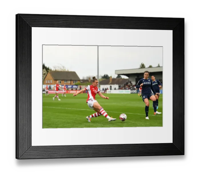 Framed Print : Arsenal Women vs. Aston Villa Women: FA WSL Showdown - Wienroither Crosses the Ball Framed Print : Arsenal Women vs. Aston Villa Women: FA WSL Showdown - Wienroither Crosses the Ball