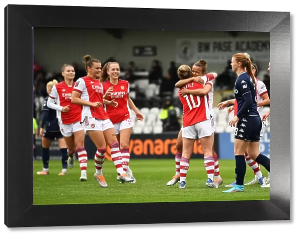Arsenal Women's Unstoppable Force: Nikita Parris Nets Historic Seven-Goal Haul vs. Aston Villa