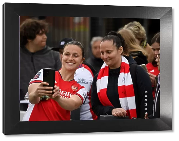 Arsenal Women's Victory: Lotte Wubben-Moy's Selfie with Fans at Meadow Park