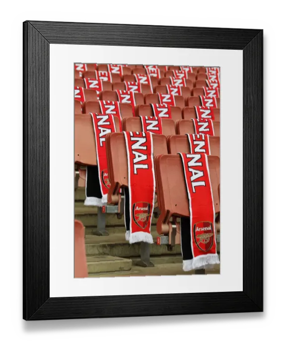 Framed Print : Battle at Emirates: Arsenal Women vs. Tottenham Hotspur Women - FA WSL Clash (2021-22) - Arsenal Scarves Ready Framed Print : Battle at Emirates: Arsenal Women vs. Tottenham Hotspur Women - FA WSL Clash (2021-22) - Arsenal Scarves Ready