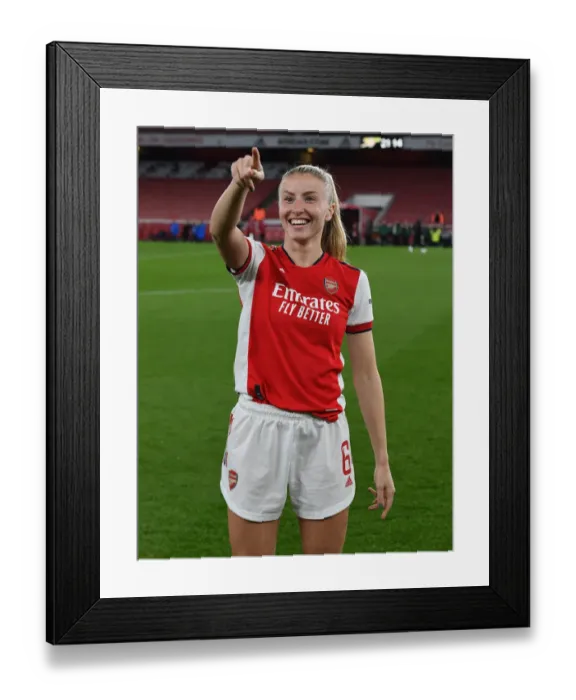 Framed Print : Leah Williamson's Emotional Triumph: Arsenal Women's Historic FA WSL Victory Over Tottenham Hotspur