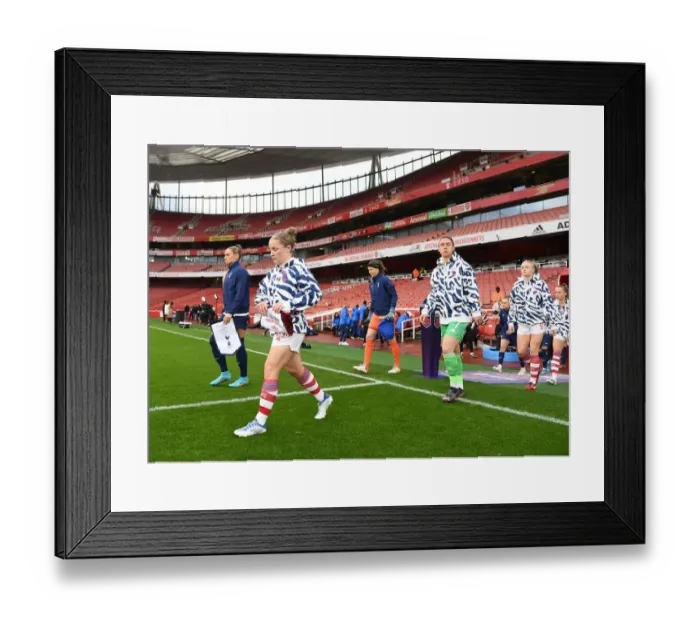 Framed Print : Arsenal's Kim Little Prepares for Arsenal Women vs. Tottenham Hotspur FA WSL Clash Framed Print : Arsenal's Kim Little Prepares for Arsenal Women vs. Tottenham Hotspur FA WSL Clash