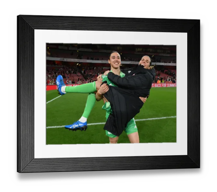 Framed Print : Arsenal Women vs. Tottenham Hotspur Women: A Goalkeeper Duel at the Emirates