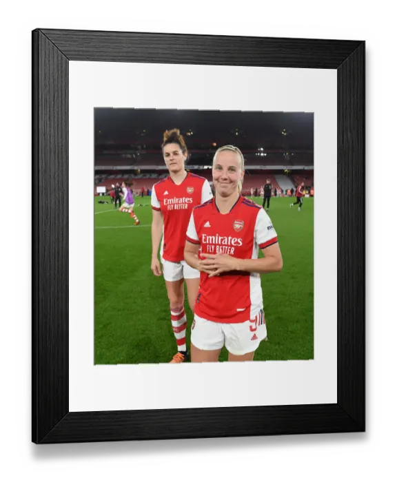 Framed Print : Arsenal Women's FA WSL Triumph: Beth Mead and Jennifer Beattie Celebrate Victory Over Tottenham Hotspur