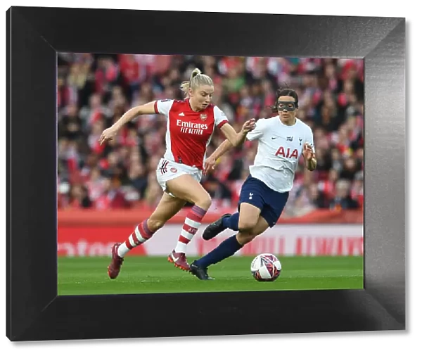 Arsenal vs. Tottenham: Leah Williamson Faces Off in FA WSL Showdown