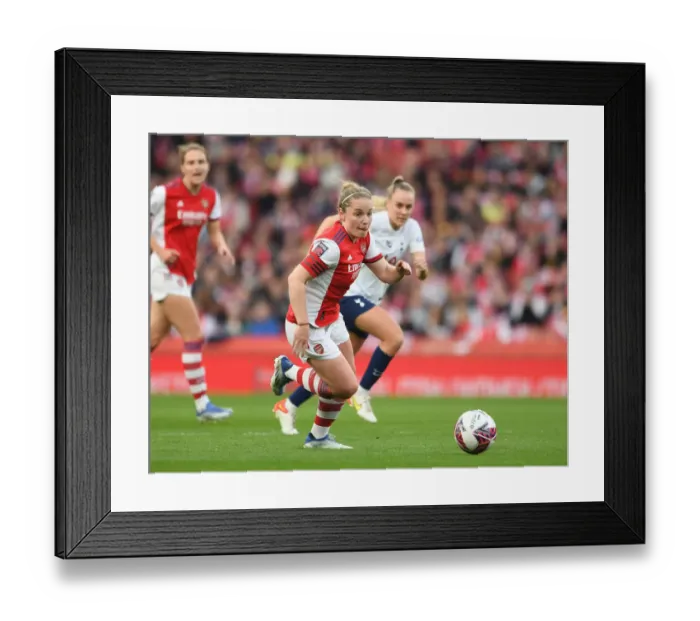Framed Print : Arsenal's Kim Little Shines in FA WSL Clash Against Tottenham