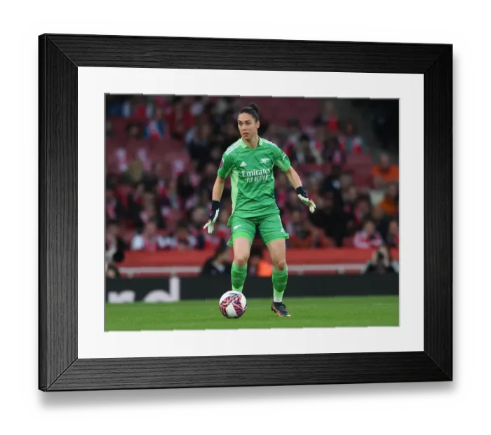 Framed Print : Arsenal Women vs. Tottenham Hotspur: FA WSL Clash at Emirates Stadium (2021-22)